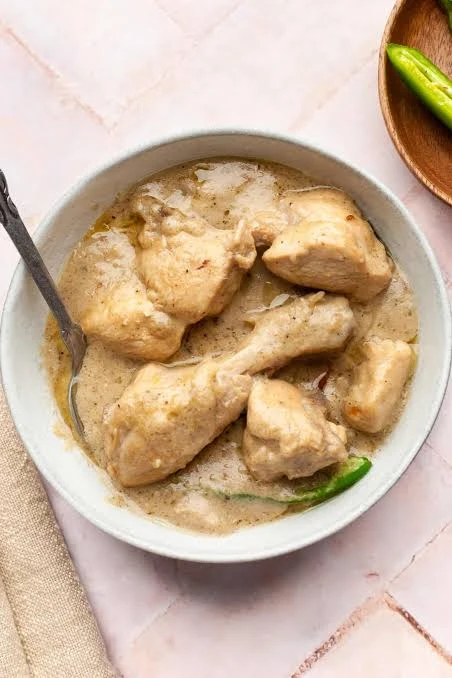 WHITE CHICKEN